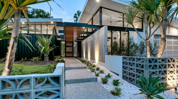Moore house design frontage.